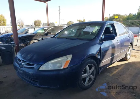 2004 Honda Accord 2.4 Ex z USA, uszkodzony, nr VIN 1HGCM56834A030994